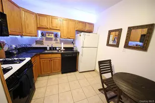 200 Diplomat Dr, Mount Kisco, NY 10549 - Photo 6