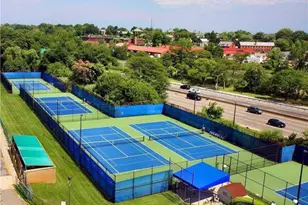 18-05 215th St, Bayside, NY 11360 - Photo 24