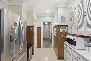 152 Rockaway Pkwy, Valley Stream, NY 11580 - Photo 6