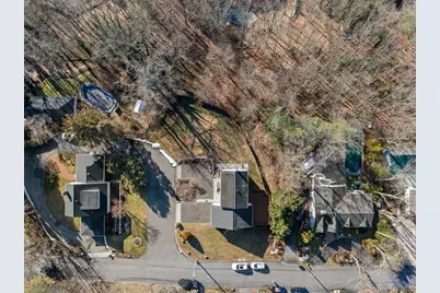 1 Lange Court, Melville, NY 11747 - Photo 22