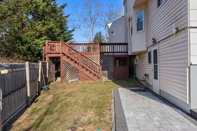 1 Lange Court, Melville, NY 11747 - Photo 18