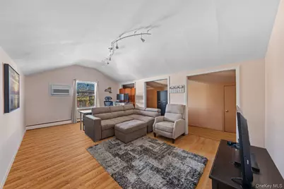 1 Lange Court, Melville, NY 11747 - Photo 14