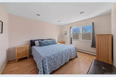 1 Lange Court, Melville, NY 11747 - Photo 12