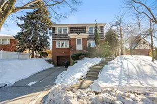 180-44 Grand Central Pkwy, Jamaica, NY 11432 - Photo 2