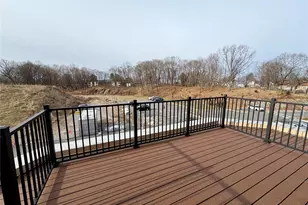 17 Anya Ct, Poughkeepsie, NY 12603 - Photo 10