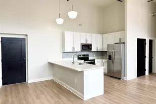 17 Anya Ct, Poughkeepsie, NY 12603 - Photo 2