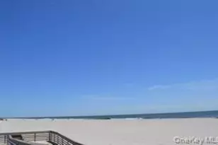 410 E Broadway, Long Beach, NY 11561 - Photo 22