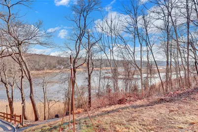 2 Riverview Terrace, Smithtown, NY 11787 - Photo 46