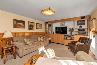 154 S Brush Drive, Valley Stream, NY 11581 - Photo 10