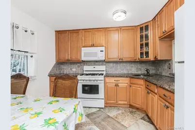 716 St Ann's Avenue, Bronx, NY 10455 - Photo 2