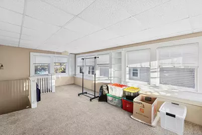 331 Tulip Avenue, Floral Park, NY 11001 - Photo 18