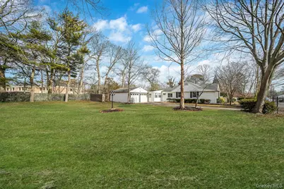 57 Fry Boulevard, Patchogue, NY 11772 - Photo 38