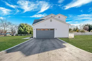 Nc Pine St, Port Jefferson Station, NY 11776 - Photo 4