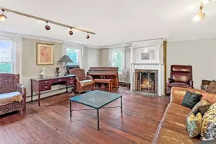 118 Shelter Rock Rd, Roslyn, NY 11576 - Photo 4