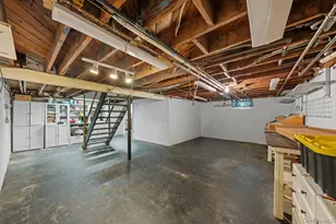 137 Cove Rd, Huntington, NY 11743 - Photo 22