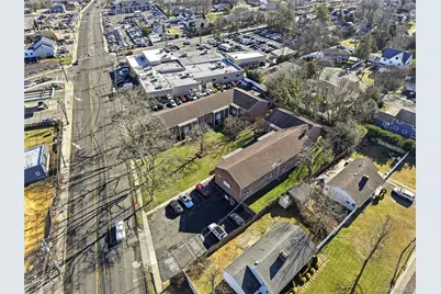 297 Merrick Road #D 1, Amityville, NY 11701 - Photo 16