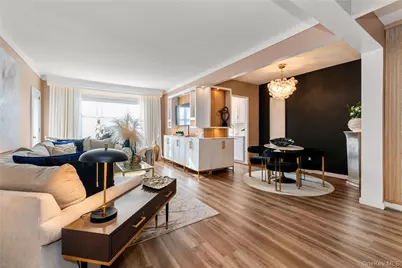 83-33 Austin Street #3D, Kew Gardens, NY 11415 - Photo 4