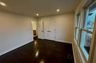 696 N Delaware Ave, Lindenhurst, NY 11757 - Photo 10