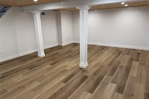 696 N Delaware Ave, Lindenhurst, NY 11757 - Photo 16