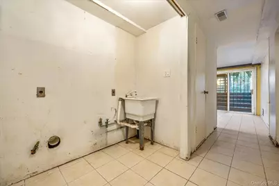 1537 144th Street, Whitestone, NY 11357 - Photo 34