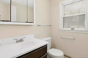 447 N Elting Corners Rd, Highland, NY 12528 - Photo 12