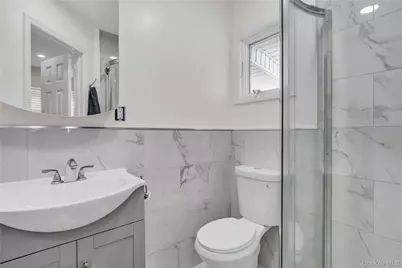 14 Lisa Drive, Deer Park, NY 11729 - Photo 18