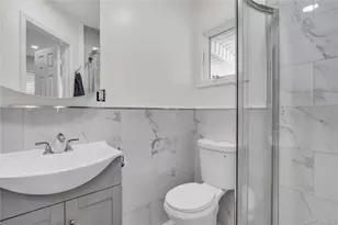 14 Lisa Dr, Deer Park, NY 11729 - Photo 18