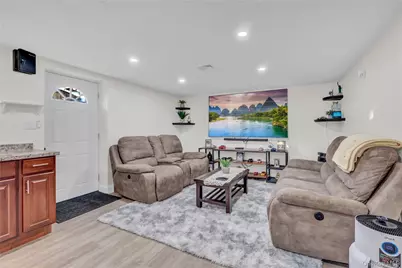 14 Lisa Drive, Deer Park, NY 11729 - Photo 20