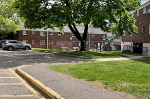 224-04 Manor Rd, Queens Village, NY 11427 - Photo 30