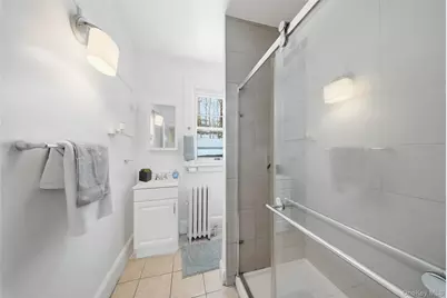 29 Beacon Street, Middletown, NY 10940 - Photo 18