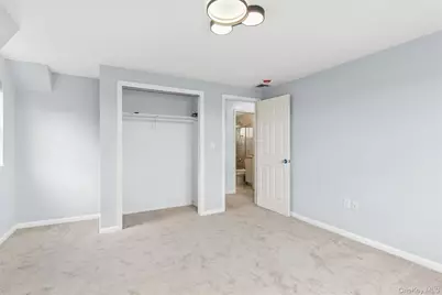 276 Hudson Avenue, Freeport, NY 11520 - Photo 18