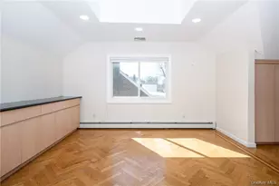 89 Ridgewood Ave, Yonkers, NY 10704 - Photo 14