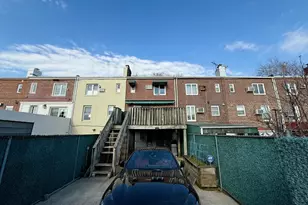 63-54 77th St, Middle Village, NY 11379 - Photo 14