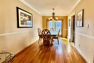 63-54 77th St, Middle Village, NY 11379 - Photo 8