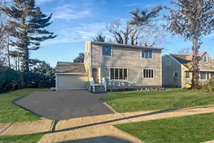 212 Babylon Turnpike, Merrick, NY 11566 - Photo 2