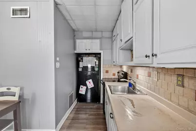 9 Highland Avenue, Otisville, NY 10963 - Photo 12