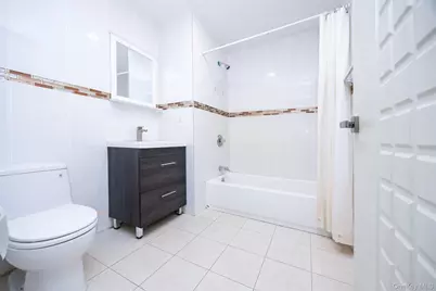 138-12 Northern Boulevard N #7F, Flushing, NY 11354 - Photo 14