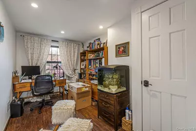 68-48 Fleet Street, Forest Hills, NY 11375 - Photo 12