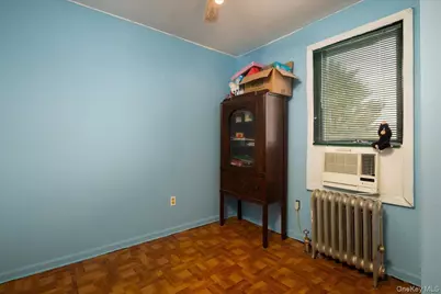 21 Cornell Street, Williston Park, NY 11596 - Photo 16