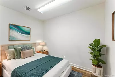 448 Winter Place, East Meadow, NY 11554 - Photo 10