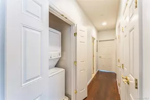 448 Winter Pl, East Meadow, NY 11554 - Photo 16