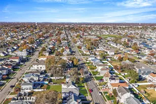 470 Miller Ave, Freeport, NY 11520 - Photo 30