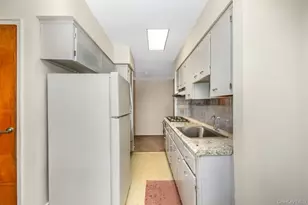 60-56 75th St, Middle Village, NY 11379 - Photo 16