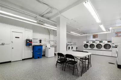 235 Garth Road #E2A, Scarsdale, NY 10583 - Photo 28