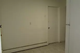 1330 Herald Ave, Elmont, NY 11003 - Photo 4