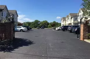 7809 Shore, Port Washington, NY 11050 - Photo 4