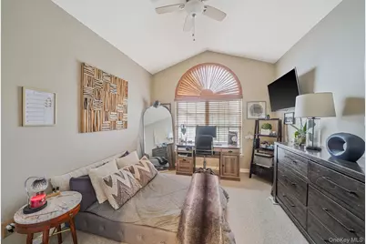 109 Constantine Way, Mount Sinai, NY 11766 - Photo 10