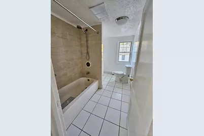 51 Estrada Road, Woodbury, NY 10917 - Photo 20