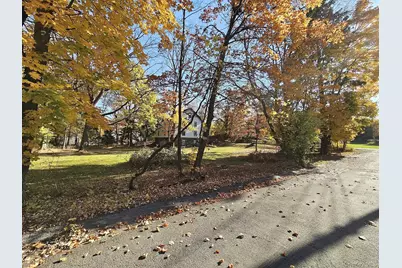 51 Estrada Road, Woodbury, NY 10917 - Photo 4