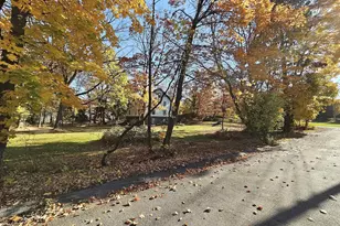 51 Estrada Rd, Woodbury, NY 10917 - Photo 4